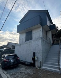 寝屋川市成田町新築賃貸戸建の物件外観写真